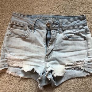 American eagle light wash shorts